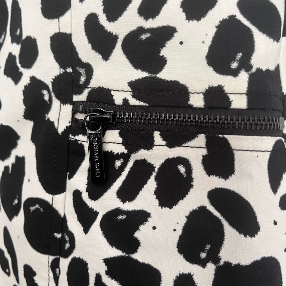 Michael Kors White/Black Abstract Print Sheath Dress - Picture 12 of 14